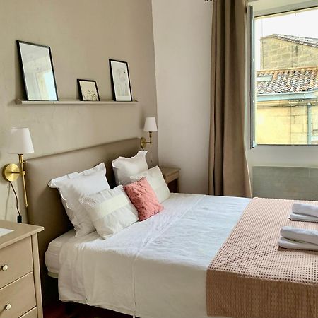 La Maison Du Bourg B&B Puisseguin ภายนอก รูปภาพ